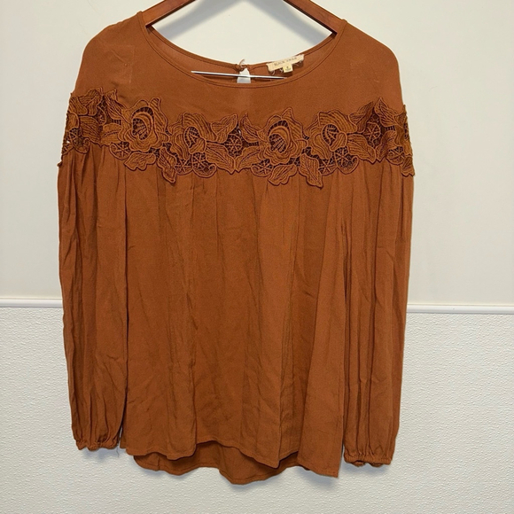 Women's Black Swan Blouse, Size S, Rust Oriana Orange Lace Top - Picture 7 of 10